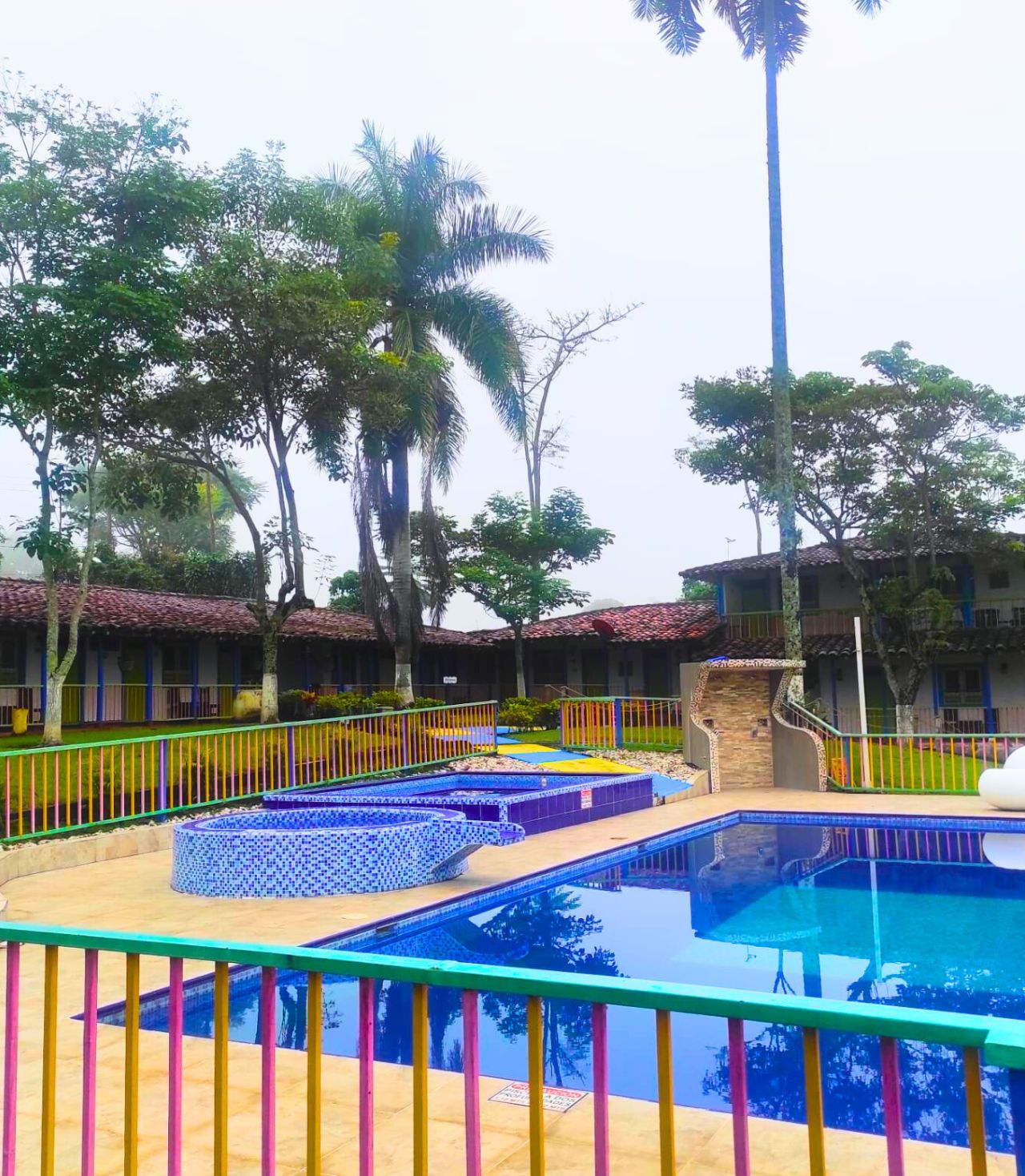 hotel los nogales quindio piscina